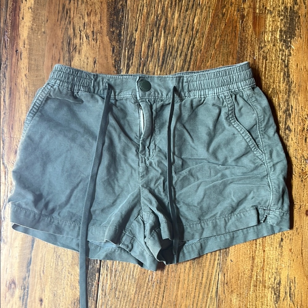 American Eagle Outfitters Gray Cargo Shorts Relaxed Fit